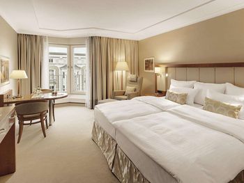 2 Tage im Grand Elysee Hamburg 