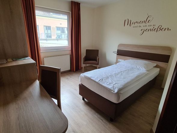 Einzelzimmer Standard