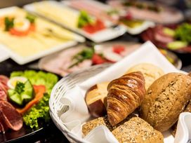 2 Tage an der Donau im ibis Regensburg City Hotel