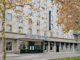 3 Tage nahe des Wasserturms in Mannheim mit Frühstück