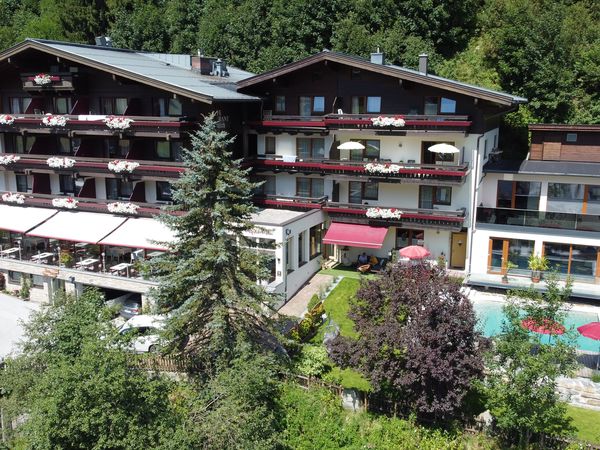 3 Tage Urlaub für Herz & Seele im Salzburger Land Hotel Alpenblick in Hinterglemm inkl. Halbpension