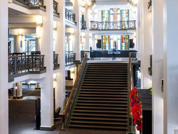 BLINDED BY DELIGHT Grand Show im Friedrichstadt-Palast