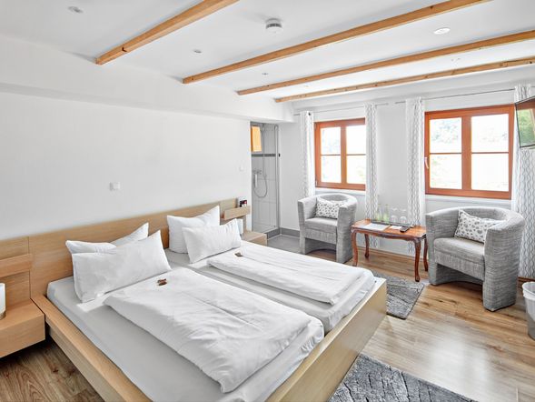 Dreibettzimmer