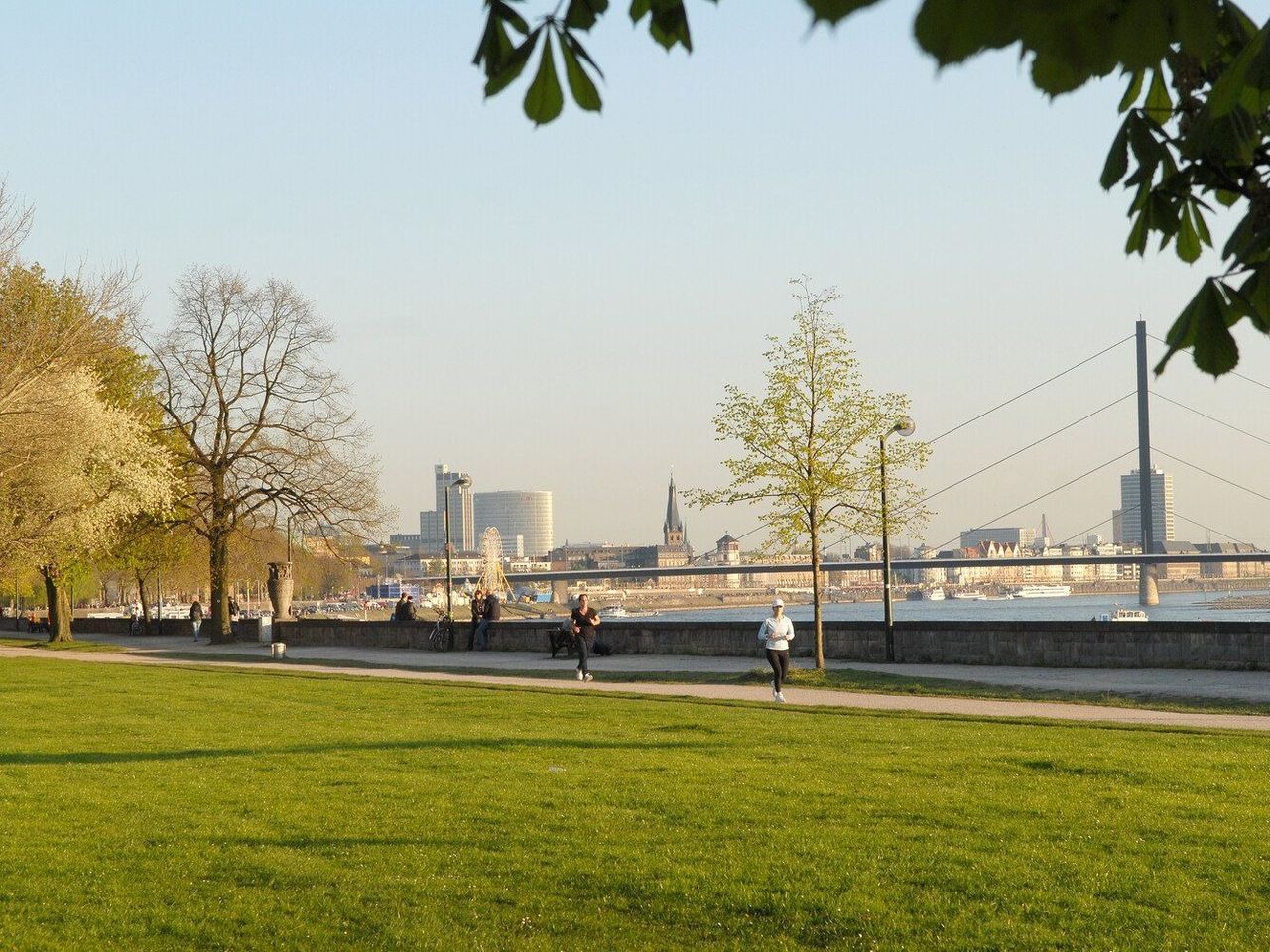 Düsseldorf erleben mit Frühstück & Dinner / 3 Tage
