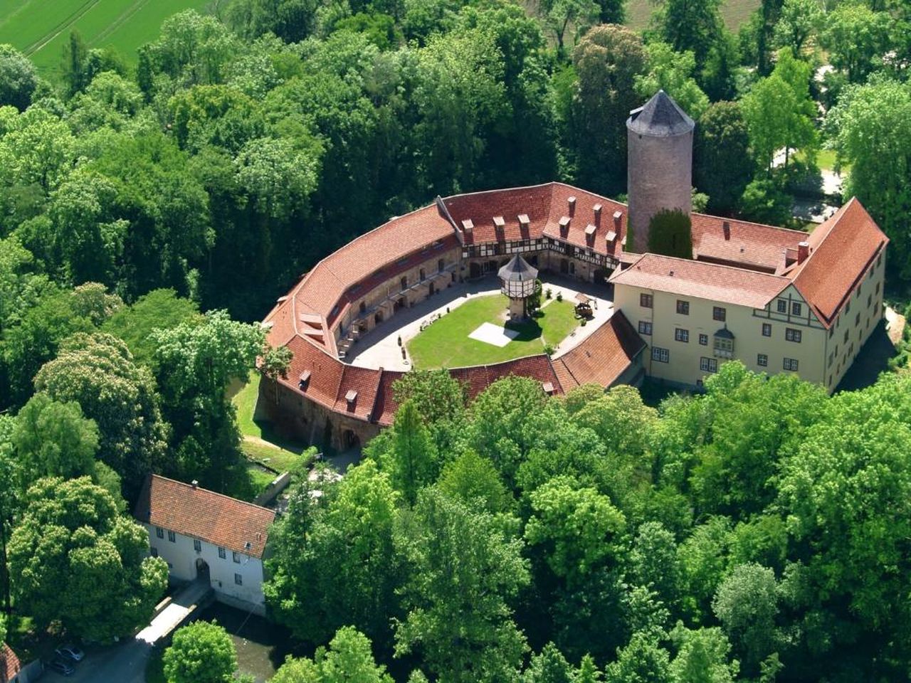2 Tage Romantik pur im **** Wasserschloss im Harz