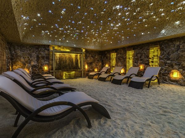 5 Tage 5 Ostseetage Erholung im 5 * Grand Lubicz mit HP in Ustka, Pommern inkl. Halbpension