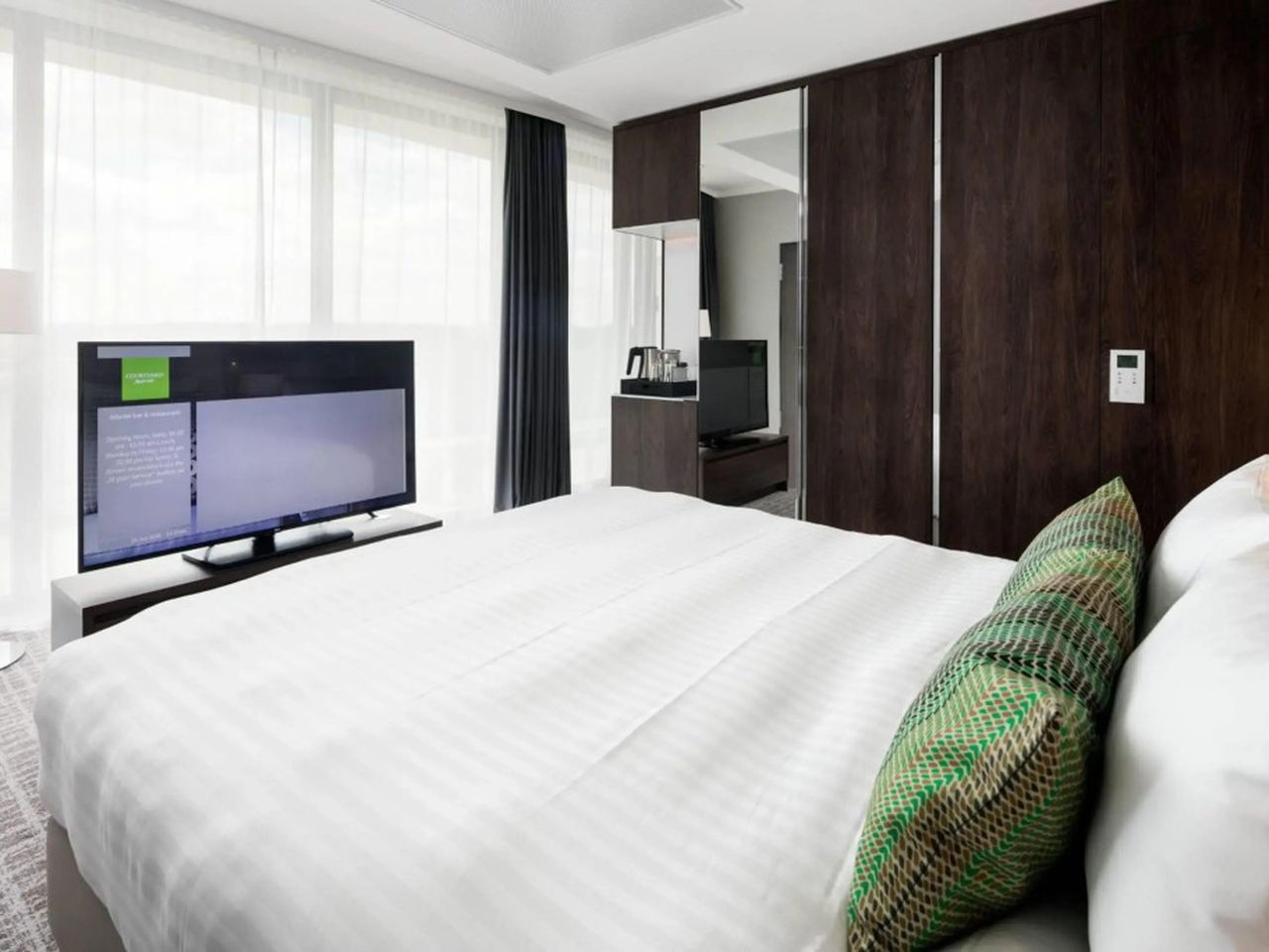 5 Tage im Courtyard Wolfsburg mit Frühstück