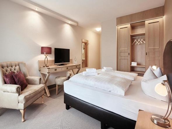 Burghotel am Hohen Bogen by Donna Hotels & Resorts
