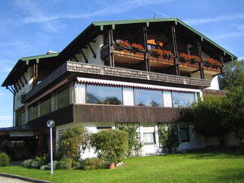 Erholung pur! 4 Tage Ruhpolding mit Therme & Massage