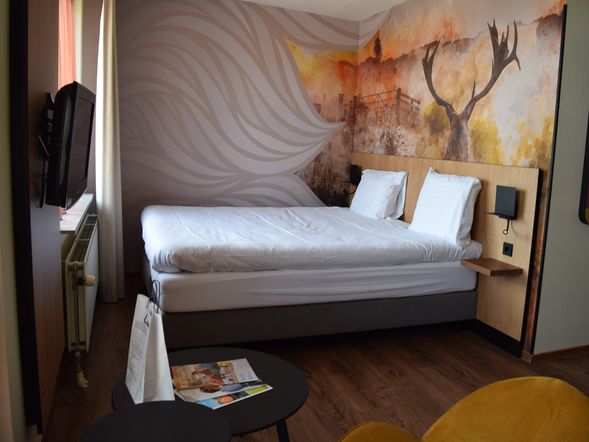 Standard-Doppelzimmer