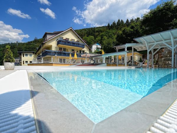 4 Tage und 3 Nächte-Schwarzwald tanken-Sonntagspezial in Bad Wildbad, Baden-Württemberg inkl. Halbpension