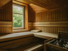 Silvester mit Galadinner & Live-Musik im Burgenland