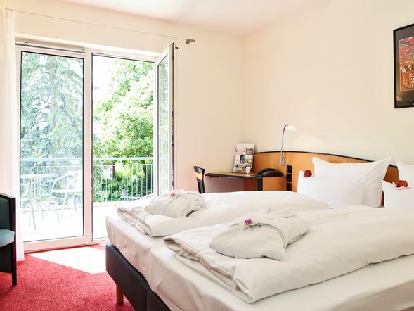 Doppelzimmer mit Balkon