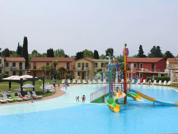 Gasparina Village