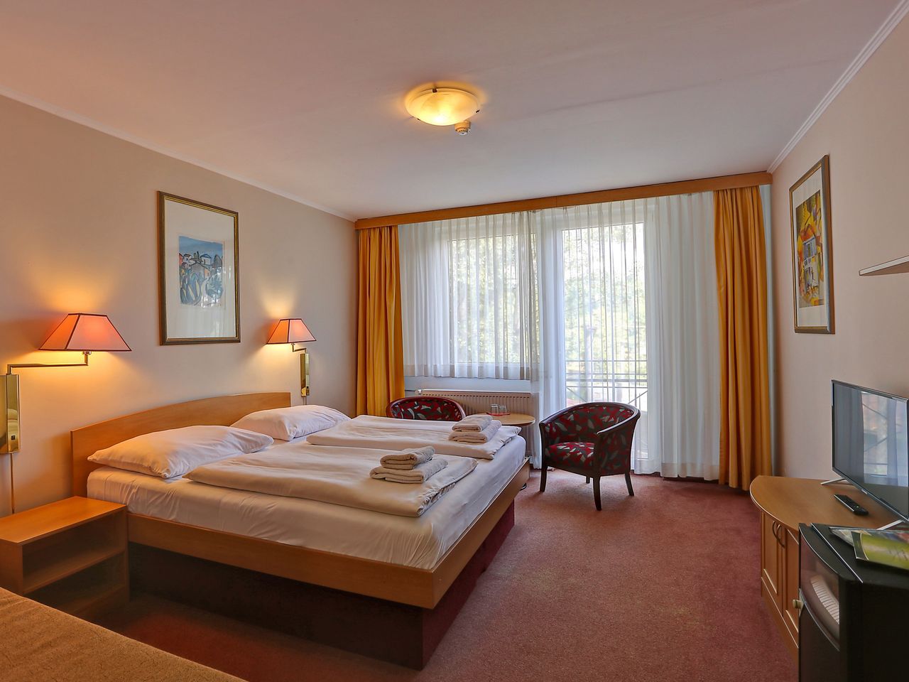 Riviera Hotel