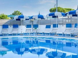 Direkt am italienischen Meer - 5 Tage mit Frühstück