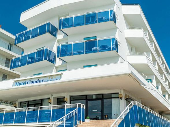 Hotel Condor