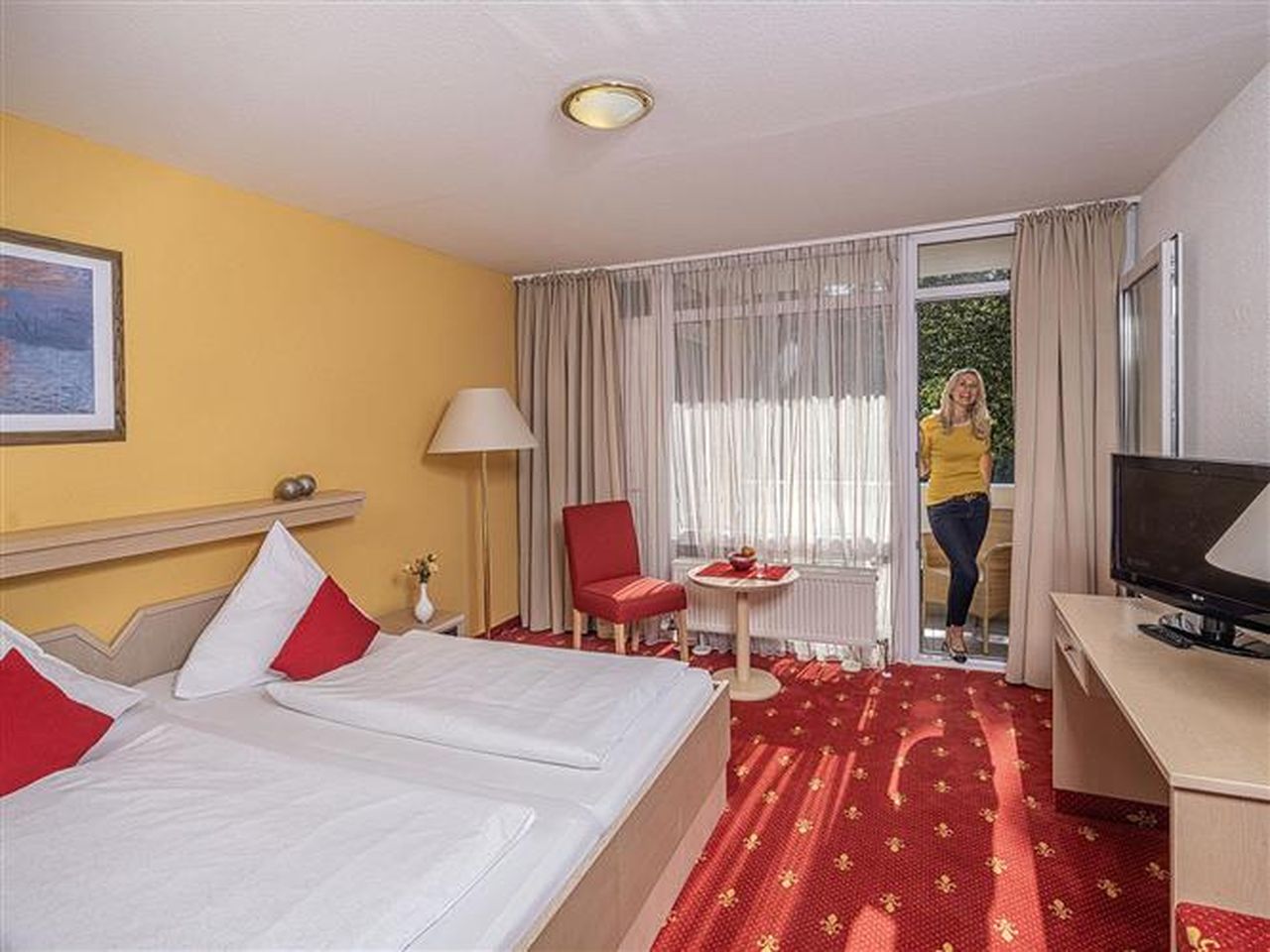 Doppelzimmer STANDARD mit Balkon