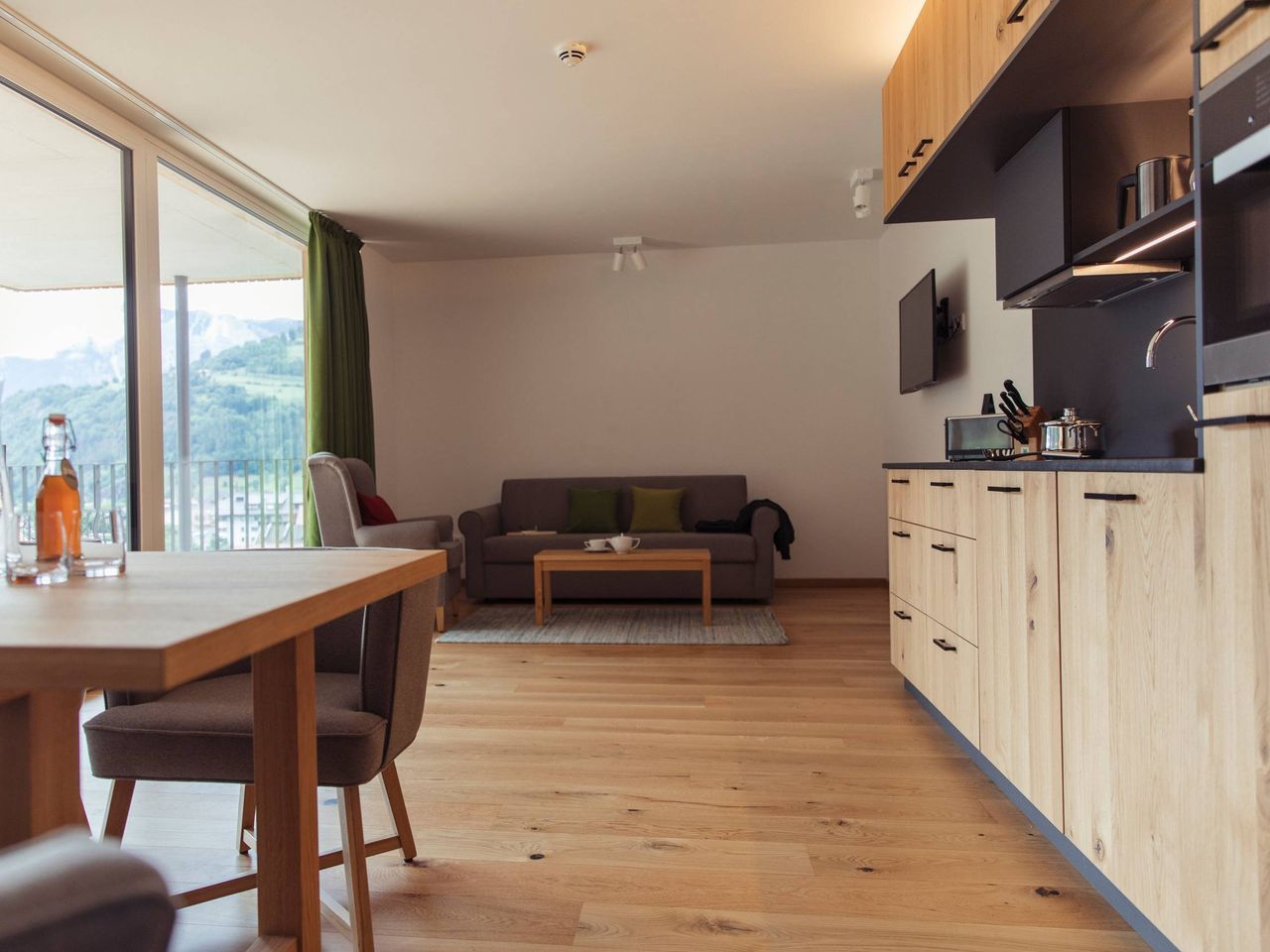 Executive Apartment (3 Schlafzimmer) mit Balkon oder Terrasse