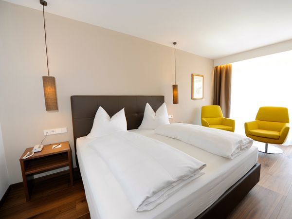 5 Tage im Verwöhnhotel in Südtirol mit HP in Schlanders (Silandro), Trentino-Südtirol inkl. Halbpension