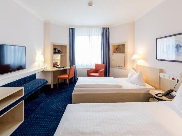 Doppelzimmer STANDARD mit zwei Einzelbetten