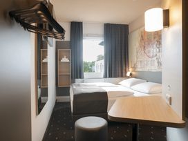 2 Tage Kurzurlaub mit Frühstück im B&B Hotel Schwerin-Sud