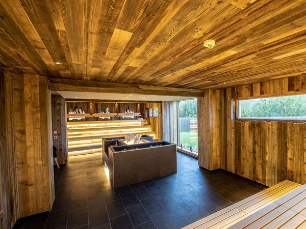 EntSPAnnende Urlaubszeit im Tauern SPA in Kaprun Halbpension