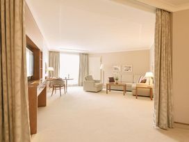 5 Tage im Grand Elysee Hamburg 