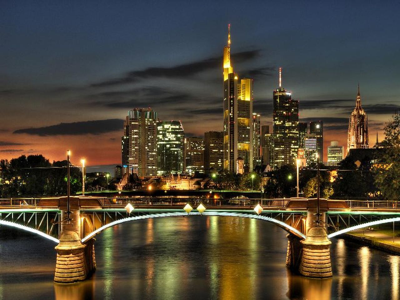 3 Tage im Radisson Blu Hotel, Frankfurt 