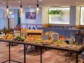 2 Tage im Mercure Hotel Köln West mit Frühstück