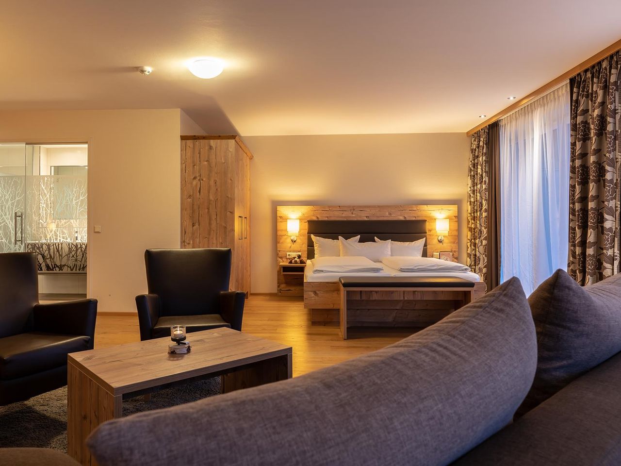 Junior Suite Deluxe Plus mit Balkon