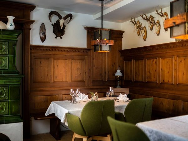 Urlaub mit Hund - Ferien auf vier Pfoten HP - 3 N in Mutters, Tirol Halbpension