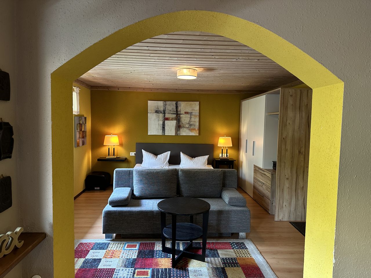 Appartement mit Balkon (Zimmer 7)