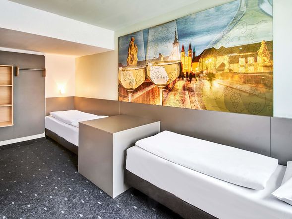 Doppelzimmer STANDARD mit zwei Einzelbetten