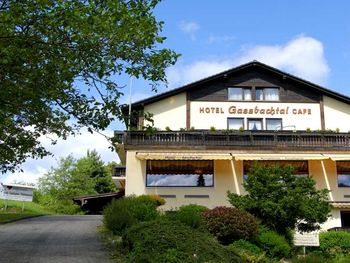 Pfingsten im Natur & Wander Hotel Gassbachtal