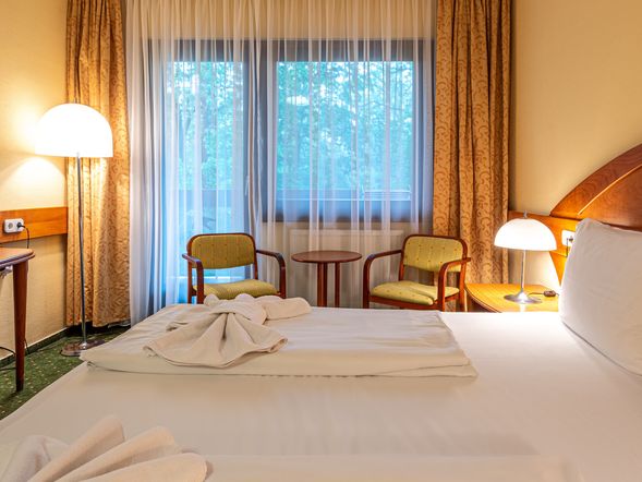 Doppelzimmer STANDARD mit Balkon