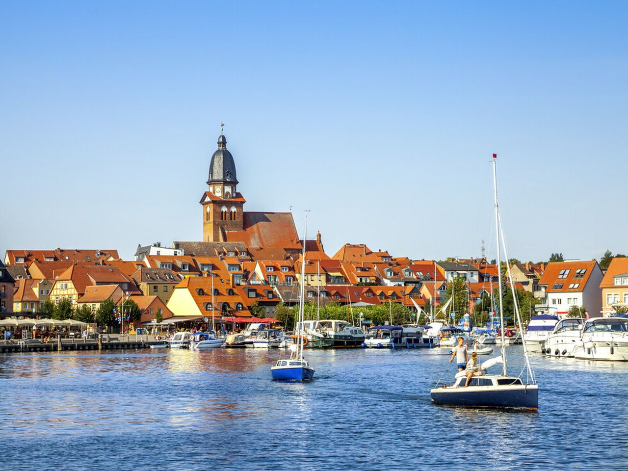 Sommer in Mecklenburg, weite Landschaften genießen