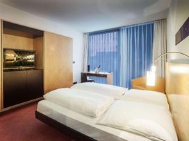2 Tage im INNSIDE by Melia Düsseldorf Seestern