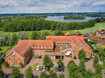 2 Tage Kurzurlaub mit Frühstück im Courtyard Schwerin