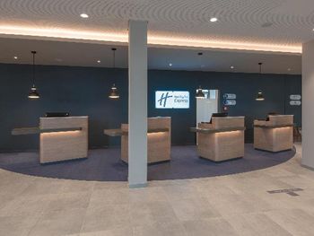 2 Tage mit Frühstück im Holiday Inn Express Munich