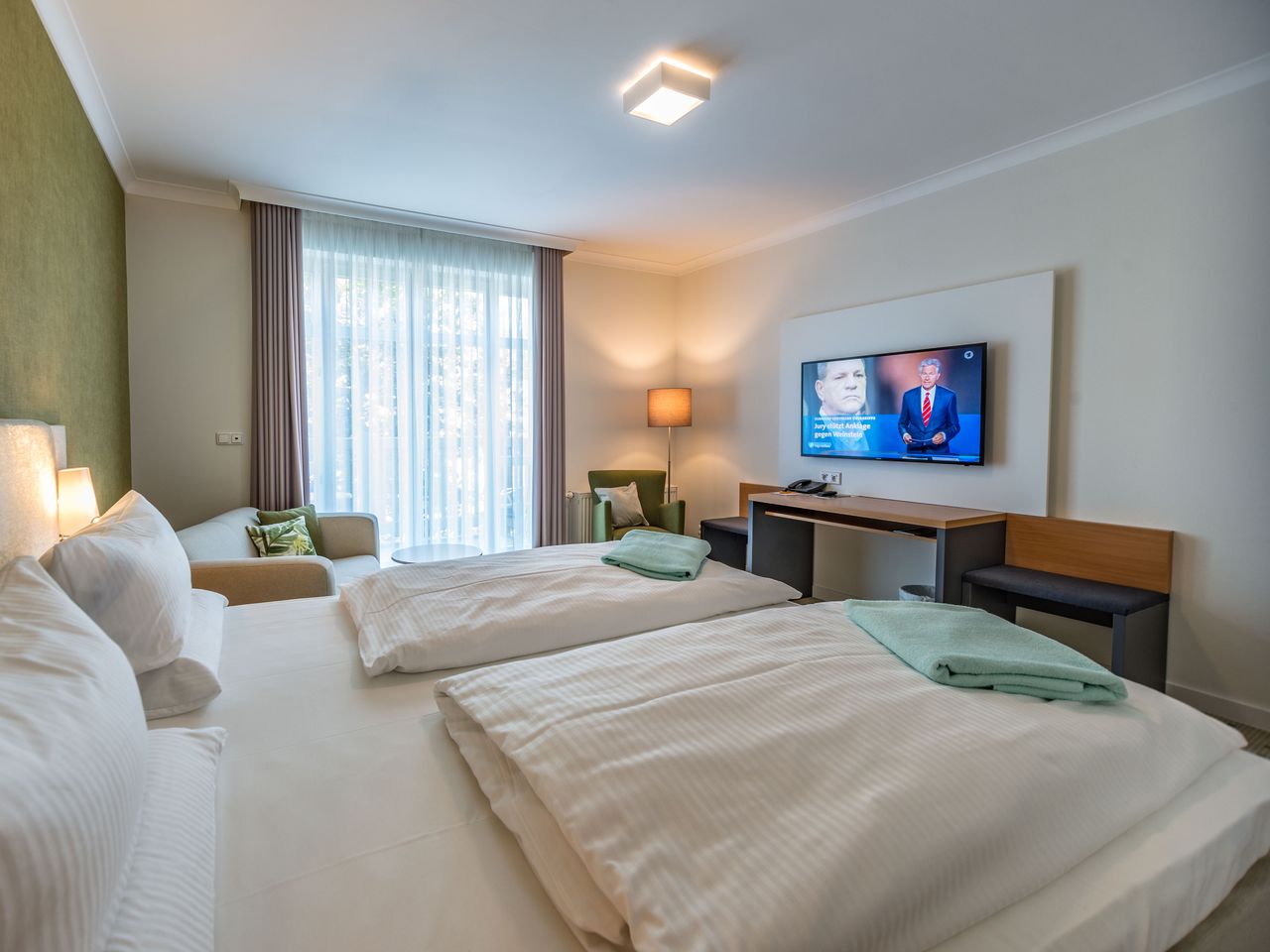 Doppelzimmer STANDARD mit Balkon