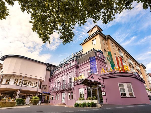 7 = 5 Endlich in den Urlaub mit Halbpension plus in Bad Gleichenberg Halbpension Plus