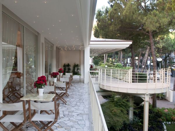 4 Tage im Herzen von Milano Marittima mit HP, Emilia-Romagna inkl. Halbpension