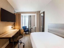 3 Tage im Hotel NH Amsterdam Schiller