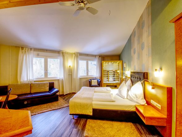 Junior Suite mit Infrarot-Sauna (mit kleinem Balkon)