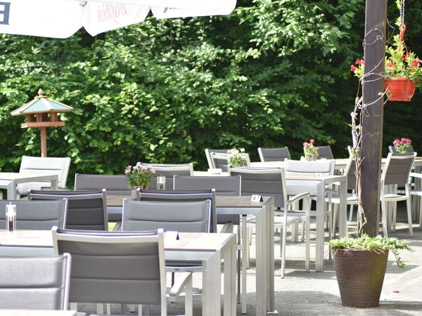 Ostern entspannt genießen inkl. Halbpension | 3 Tage Trans World Hotel Kranichhöhe in Much inkl. Halbpension