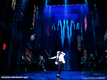 MJ - Das Michael Jackson Musical mit Ticket und Hotel