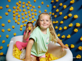 BUBBLE PLANET Berlin mit Tickets und Hotel