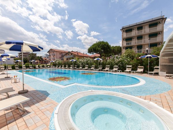 8 Tage Urlaub an der Adria mit HP in Cervia Halbpension