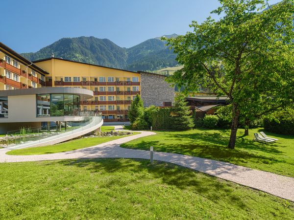 4 Tage alpiner Wellness- und Thermengenuss in Bad Hofgastein, Salzburg inkl. Halbpension Plus